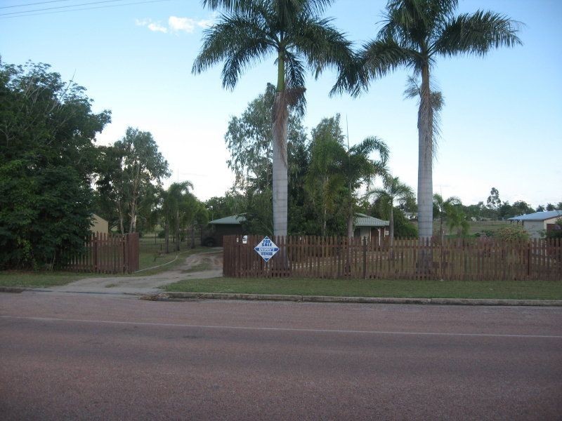 27 Racecourse Raod, Charters Towers QLD 4820