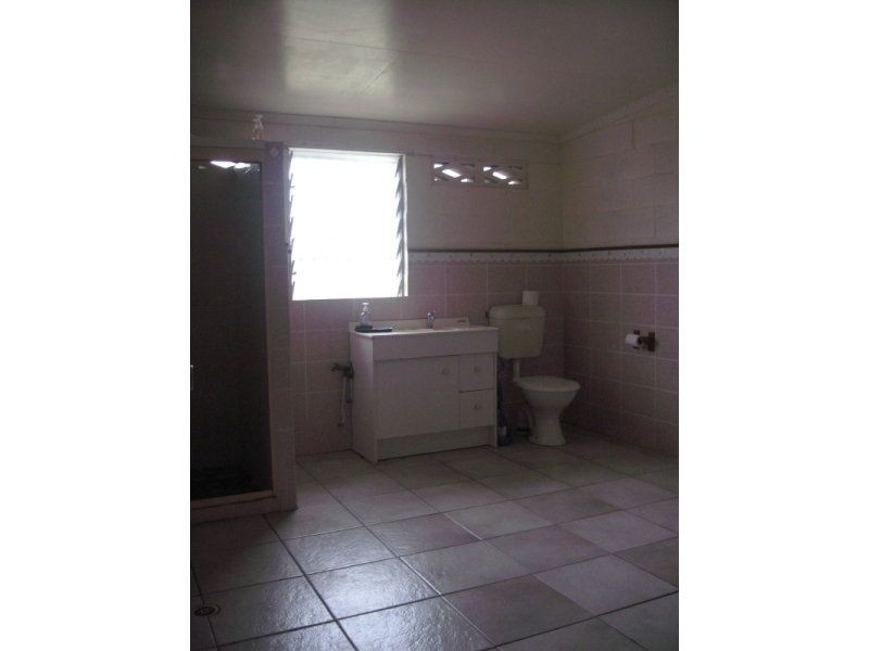 27 Racecourse Raod, Charters Towers QLD 4820
