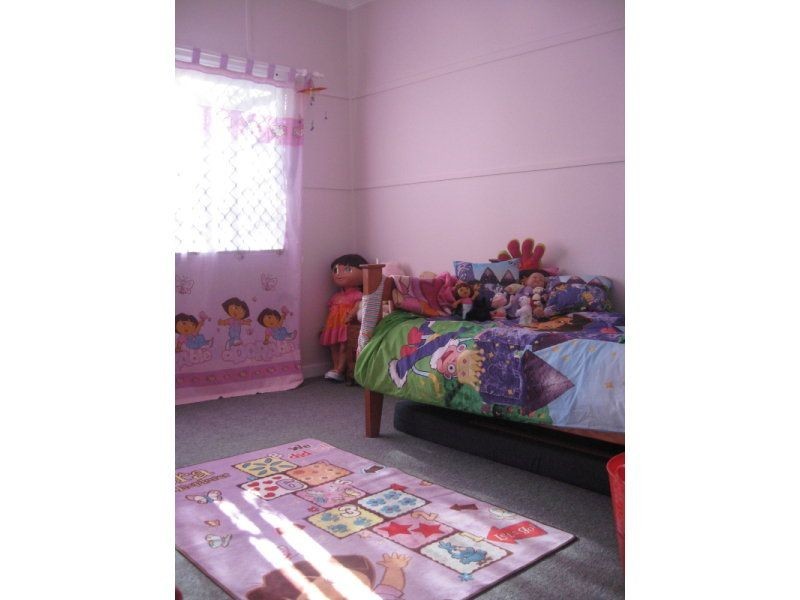 97 Hackett Terrace, Charters Towers QLD 4820