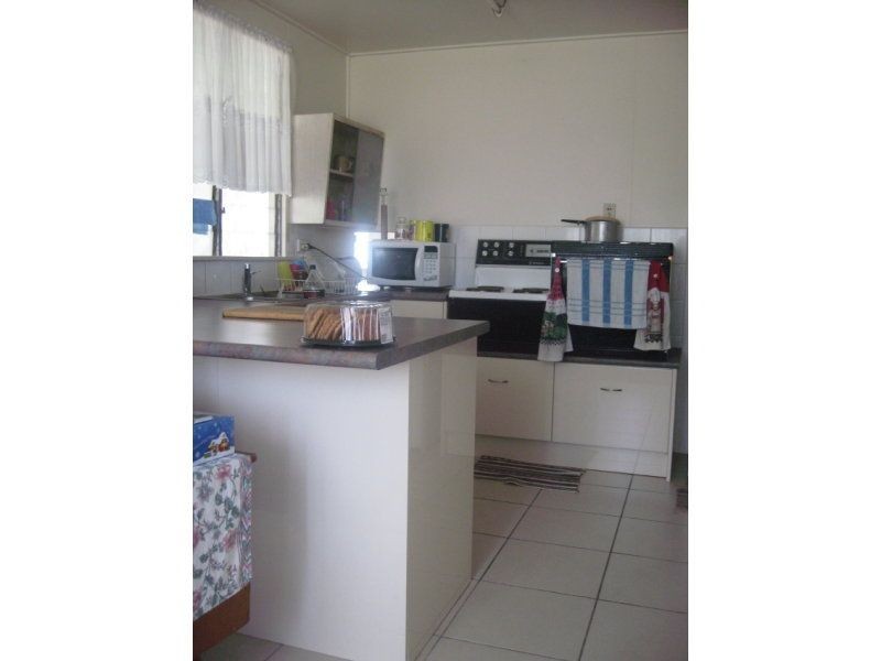 9A Fraser  Street, Charters Towers QLD 4820