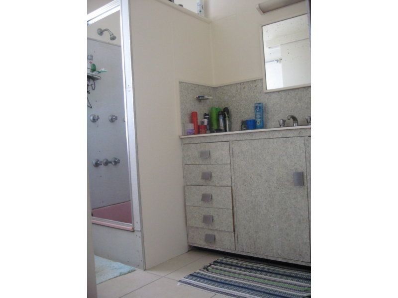 9A Fraser  Street, Charters Towers QLD 4820