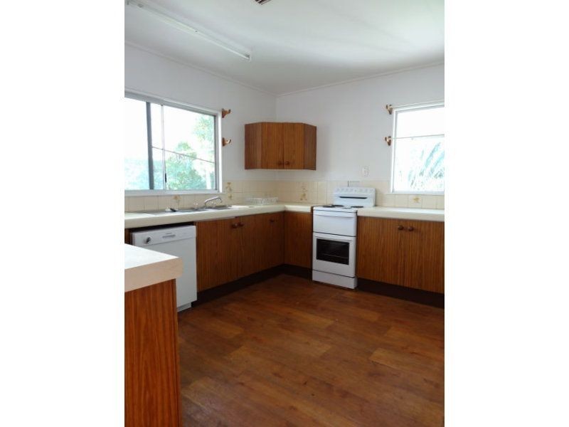 20 York Street, Charters Towers QLD 4820