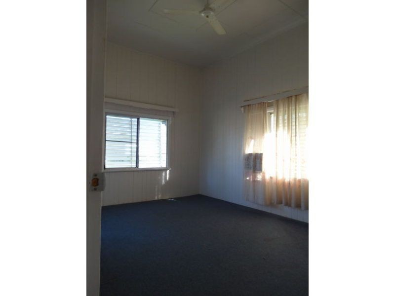 20 York Street, Charters Towers QLD 4820