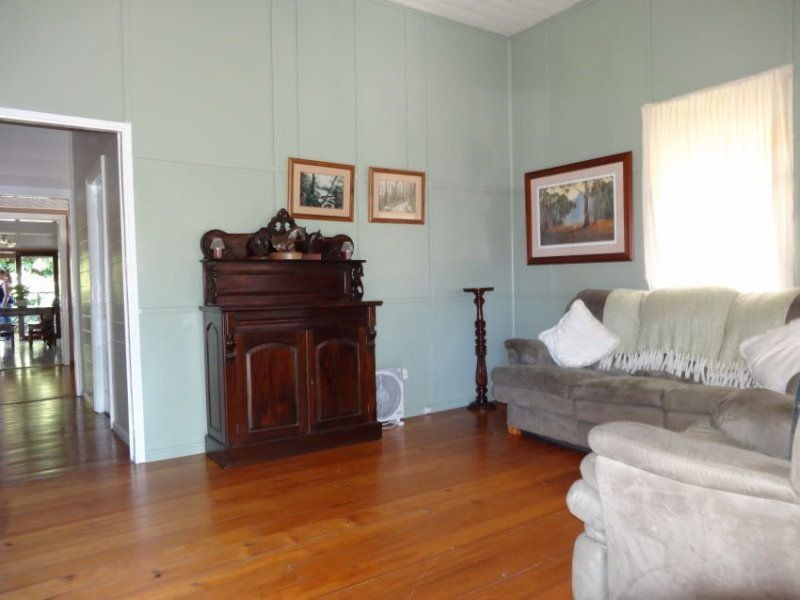 11 School Street, Charters Towers QLD 4820