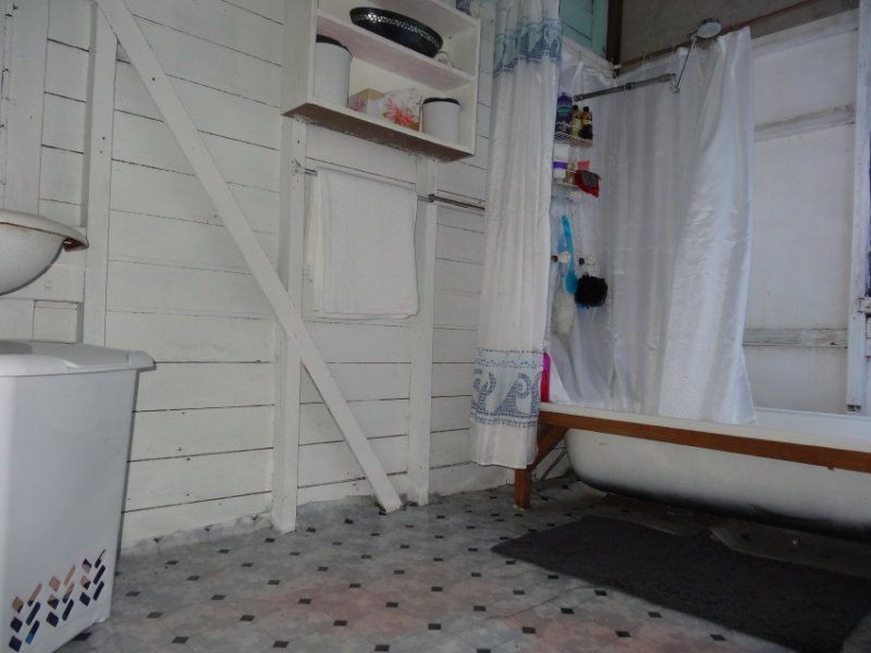 18 Church Street, Charters Towers QLD 4820