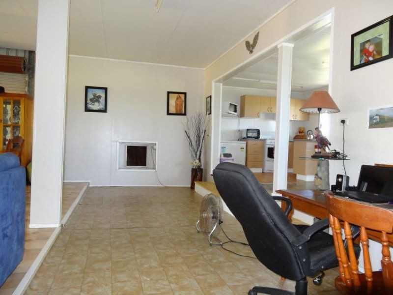 34 Jardine Street, Charters Towers QLD 4820
