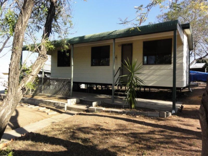 42 Hodgkinson Street, Charters Towers QLD 4820