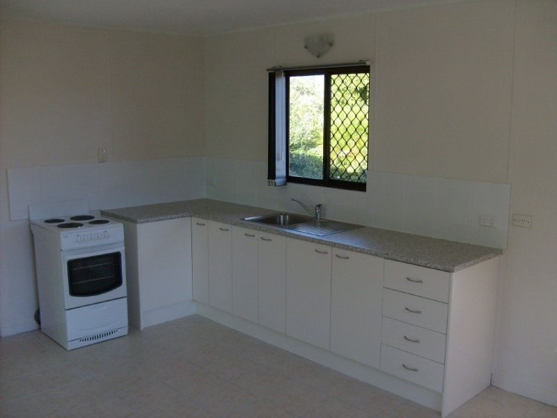 35 Rainbow Road, Charters Towers QLD 4820