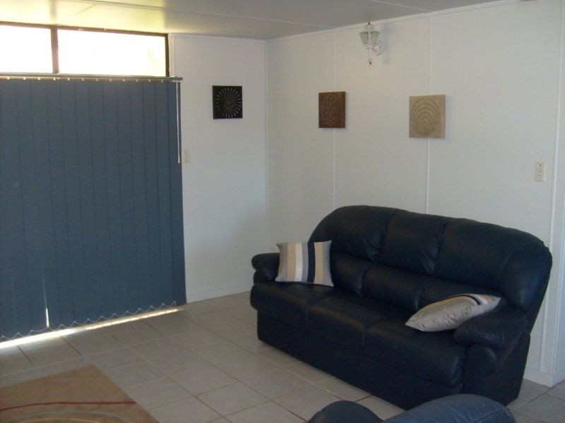 35 Rainbow Road, Charters Towers QLD 4820