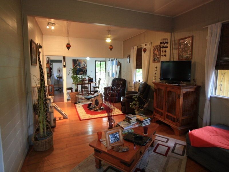 5 Wilson Street, Charters Towers QLD 4820