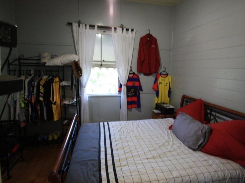 5 Wilson Street, Charters Towers QLD 4820