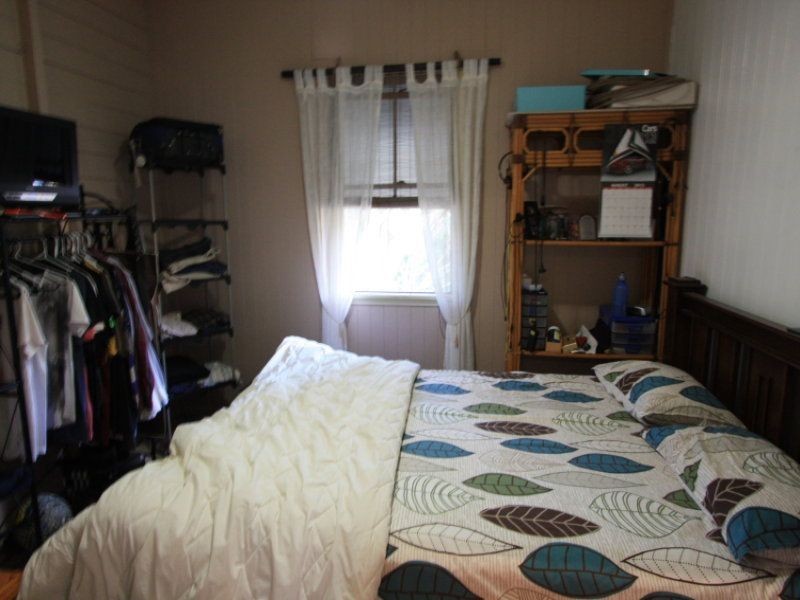 5 Wilson Street, Charters Towers QLD 4820