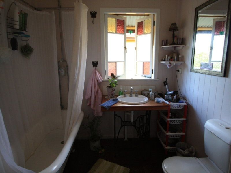 5 Wilson Street, Charters Towers QLD 4820