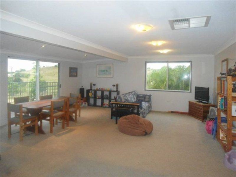 53 Range Road, Charters Towers QLD 4820