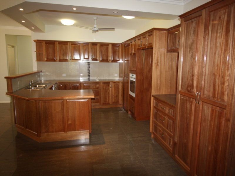 5 Stubley Street, Charters Towers QLD 4820