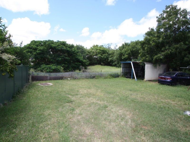 47 Deane Street, Charters Towers QLD 4820