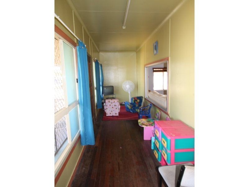 16 Rainbow Road, Charters Towers QLD 4820