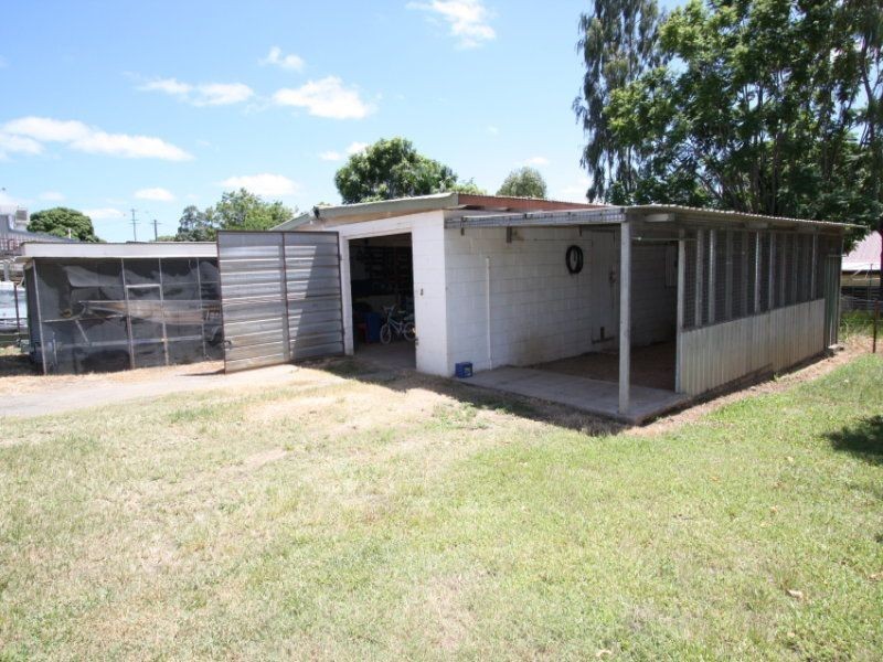 16 Rainbow Road, Charters Towers QLD 4820
