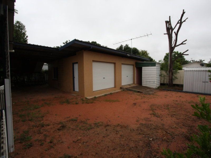 8 Manners Street, Charters Towers QLD 4820