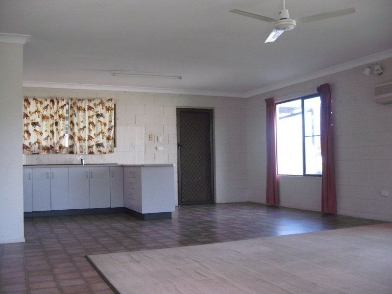 33 Millchester Road, Charters Towers QLD 4820