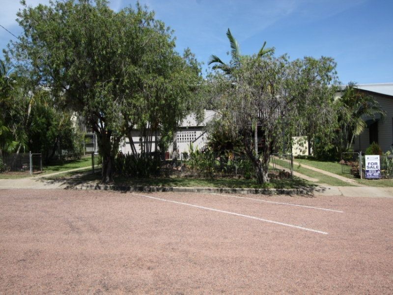 44 Ryan Street, Charters Towers QLD 4820