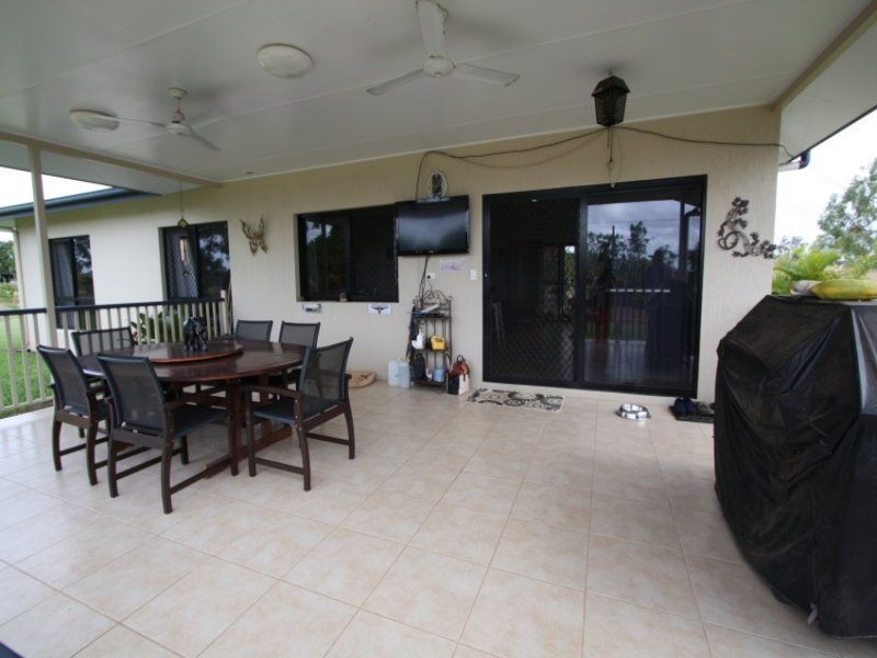 23 Dennis Lane, Charters Towers QLD 4820