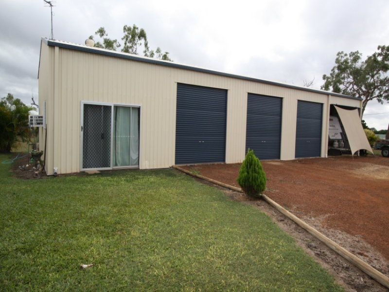 23 Dennis Lane, Charters Towers QLD 4820