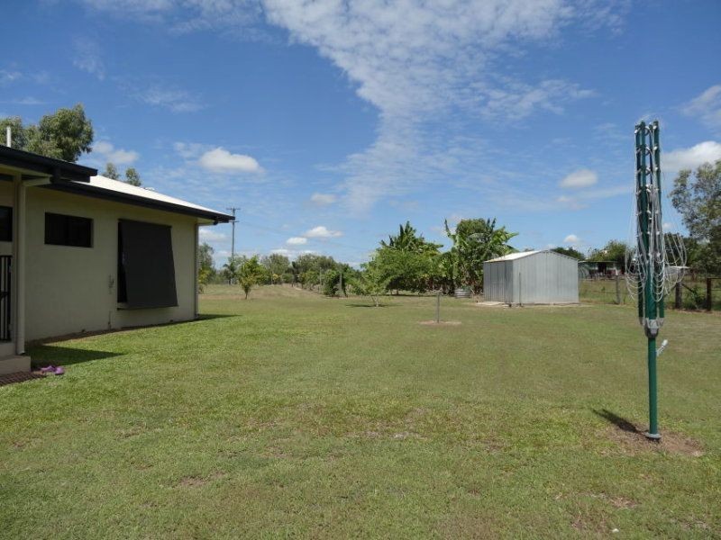 23 Dennis Lane, Charters Towers QLD 4820