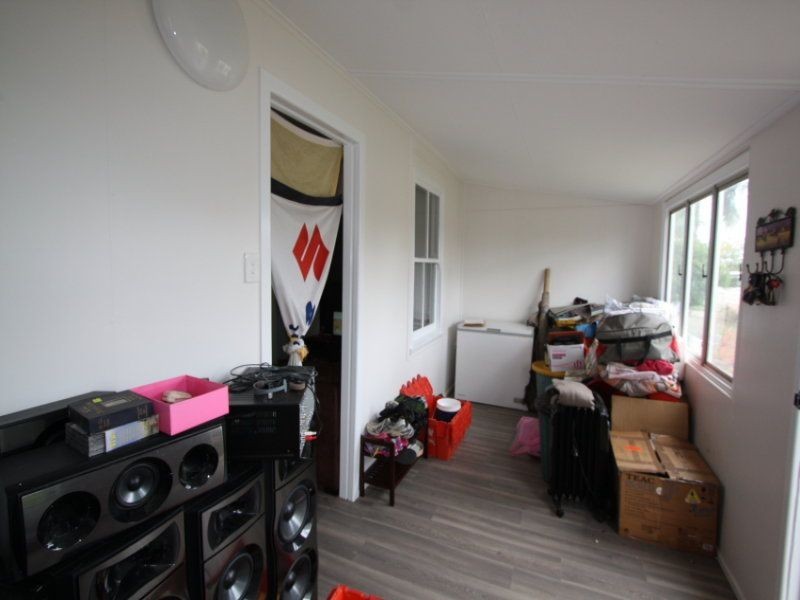 66 Racecourse Rd, Charters Towers QLD 4820