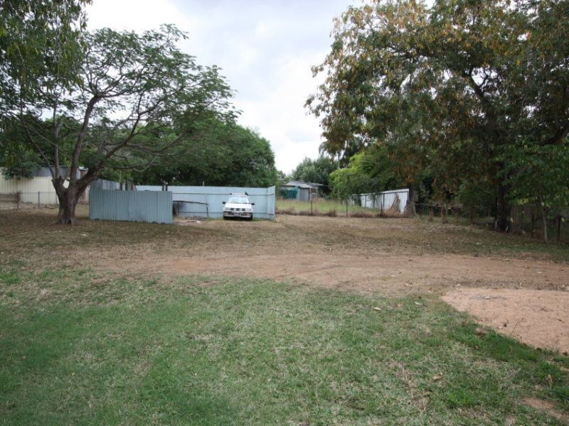 66 Racecourse Rd, Charters Towers QLD 4820