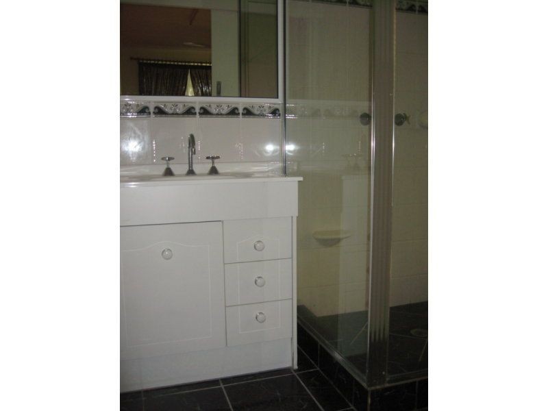 38 Hackett Terrace, Charters Towers QLD 4820