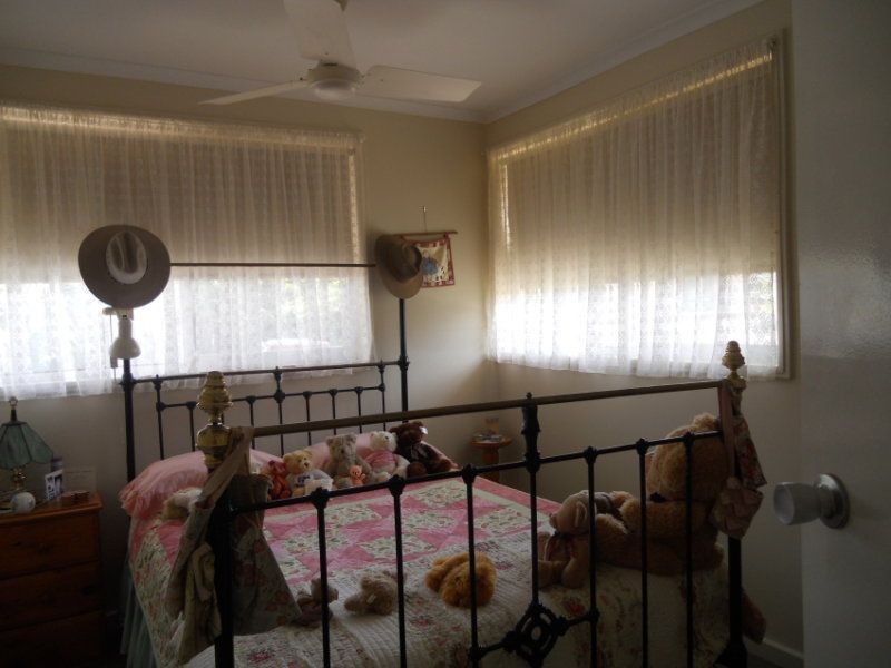 10 Grevillea court, Greenvale QLD 4816