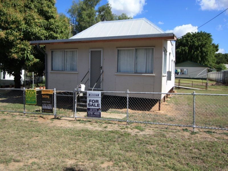 10 Slater Street, Charters Towers QLD 4820