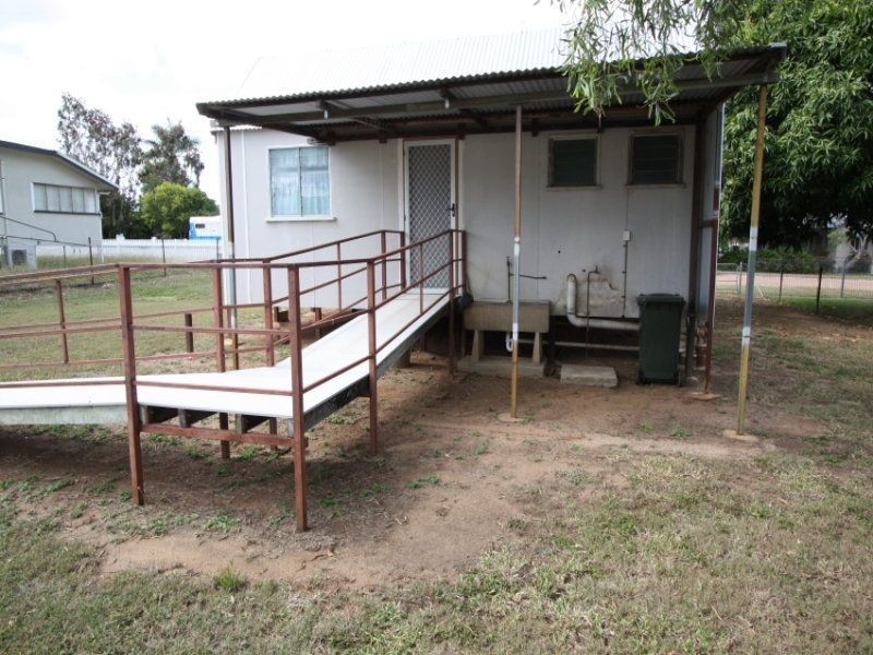 10 Slater Street, Charters Towers QLD 4820