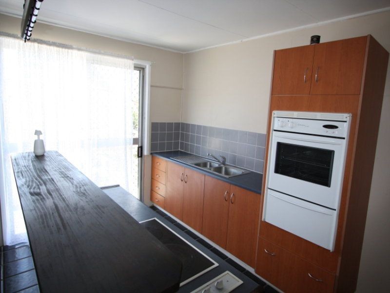 77 York Street, Charters Towers QLD 4820