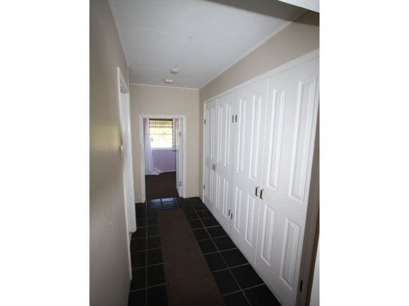 77 York Street, Charters Towers QLD 4820