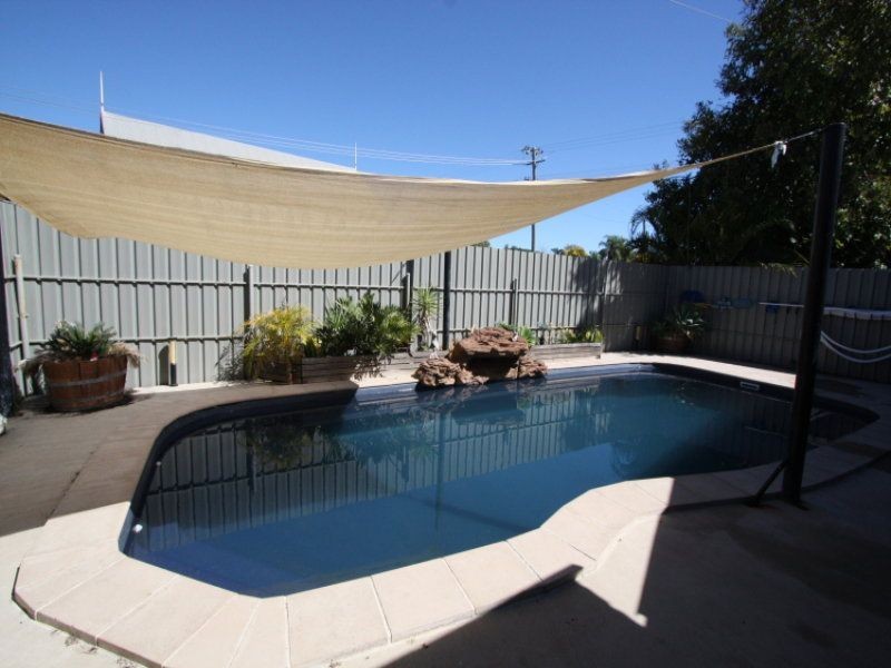 33 York Street, Charters Towers QLD 4820