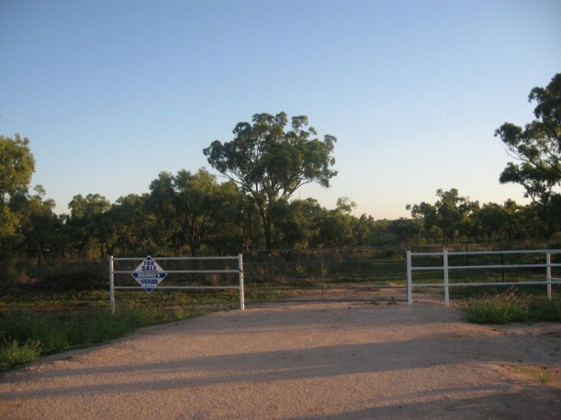 1 Back Creek Road, Charters Towers QLD 4820