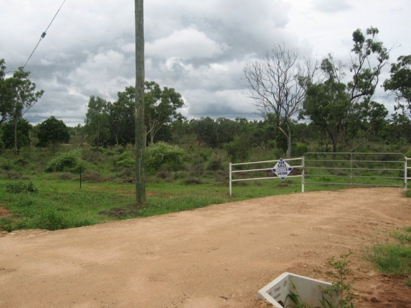 1 Back Creek Road, Charters Towers QLD 4820