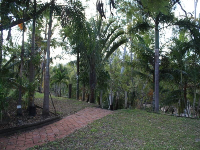 1 Herveys Range Road, Hervey Range QLD 4817