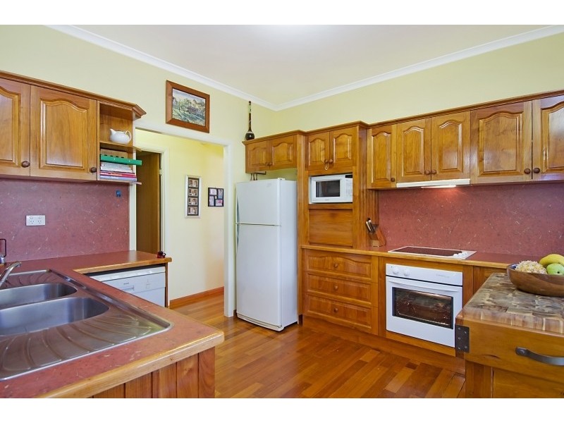 17 Titley Road, Charters Towers QLD 4820