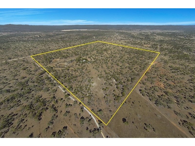 17 Titley Road, Charters Towers QLD 4820