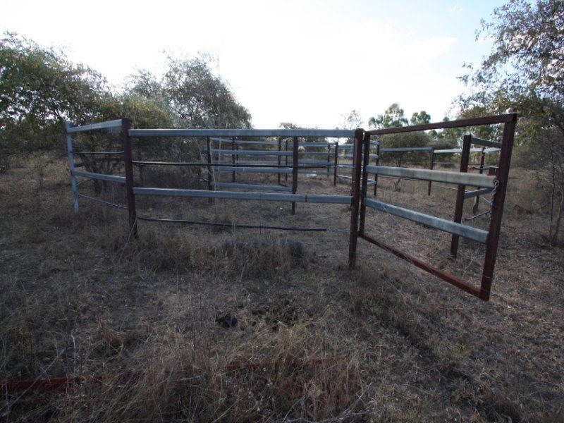 107 Cowards Road, Charters Towers QLD 4820