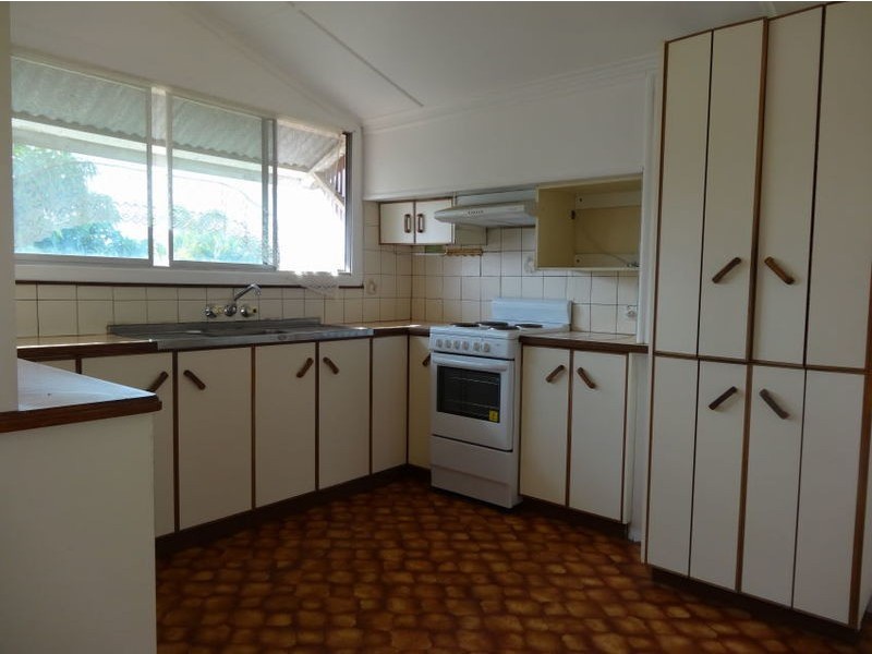 19 Millchester Road, Charters Towers QLD 4820
