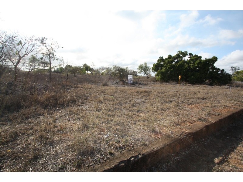 Lot 504 Elphinstone, Ravenswood QLD 4816