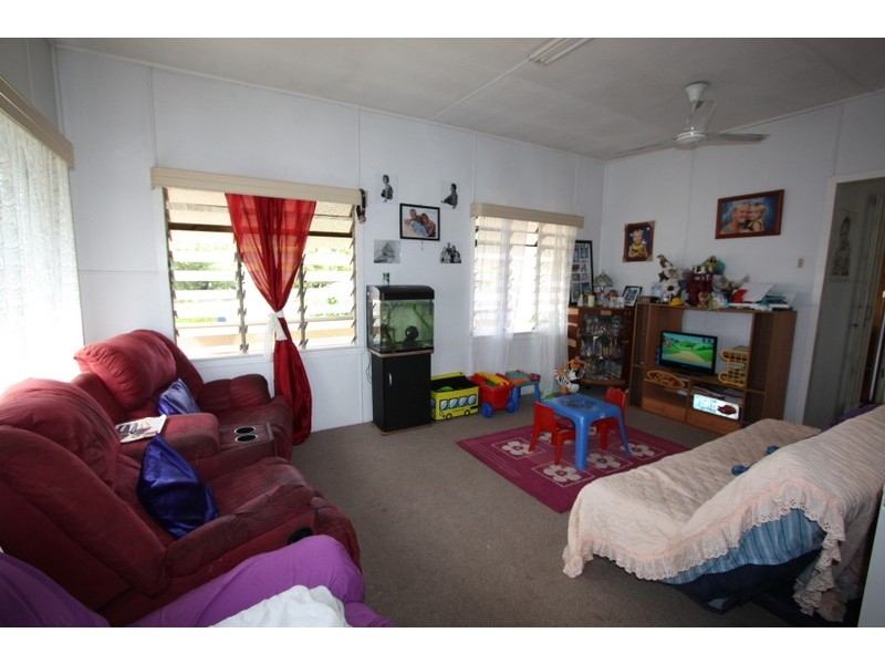1 Richards Lane, Charters Towers QLD 4820