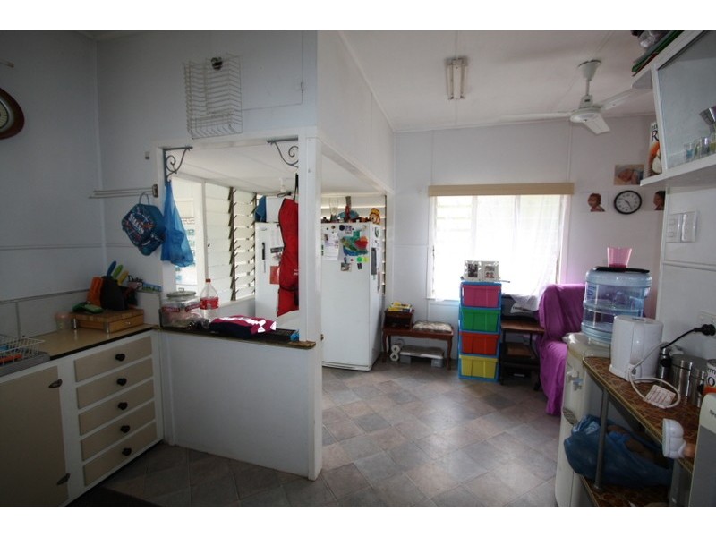 1 Richards Lane, Charters Towers QLD 4820