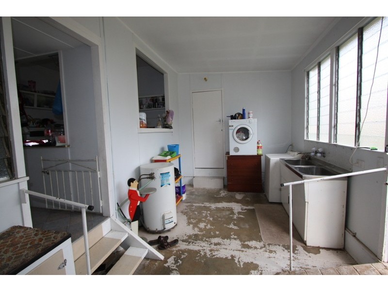 1 Richards Lane, Charters Towers QLD 4820