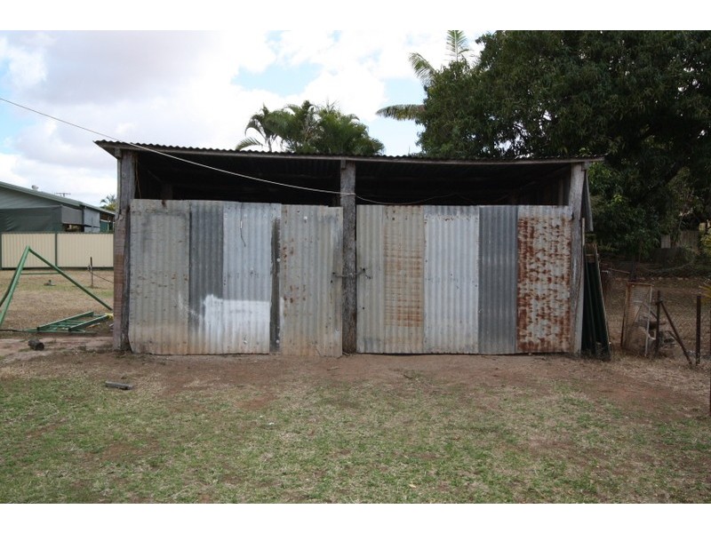 1 Richards Lane, Charters Towers QLD 4820