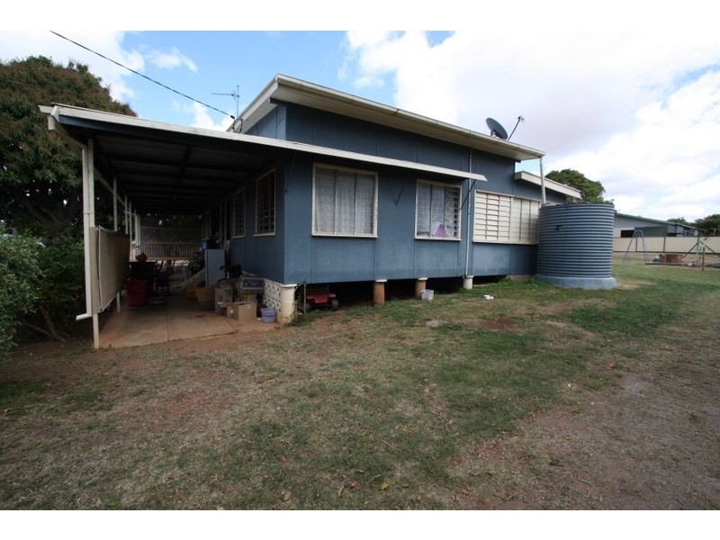 1 Richards Lane, Charters Towers QLD 4820